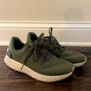 NOBULL army ripstop runners